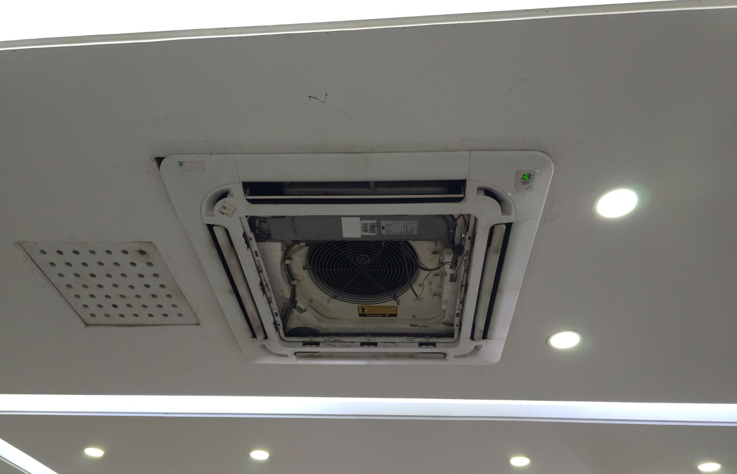AC Fan